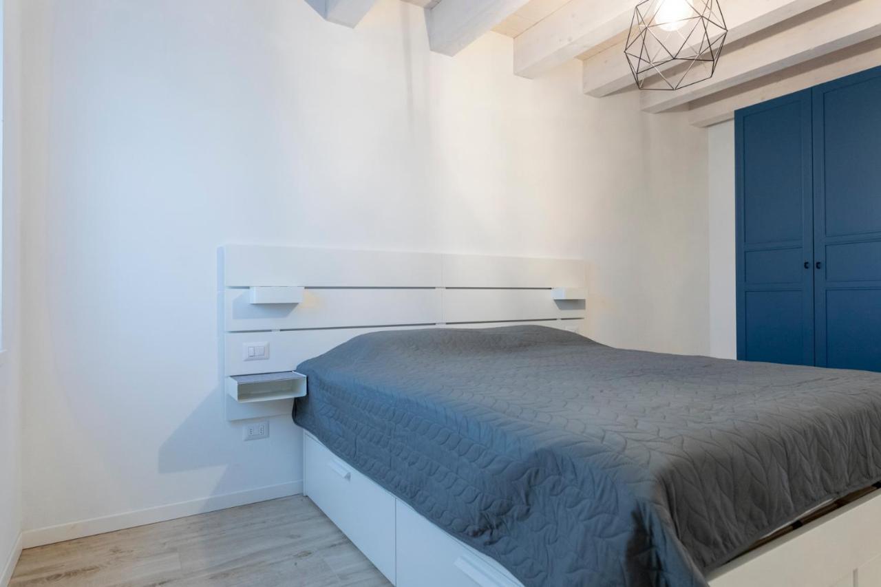 Verona Urban Apartment Bagian luar foto