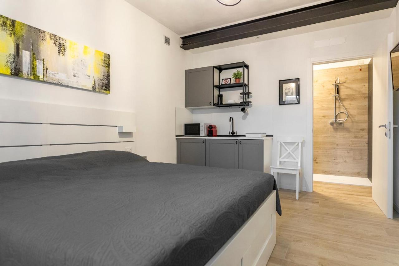Verona Urban Apartment Bagian luar foto