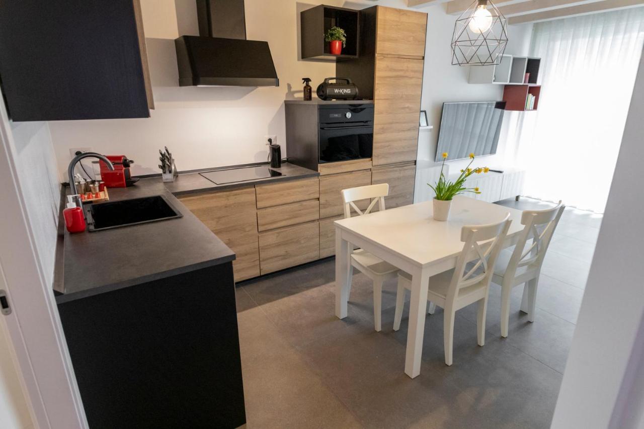 Verona Urban Apartment Bagian luar foto
