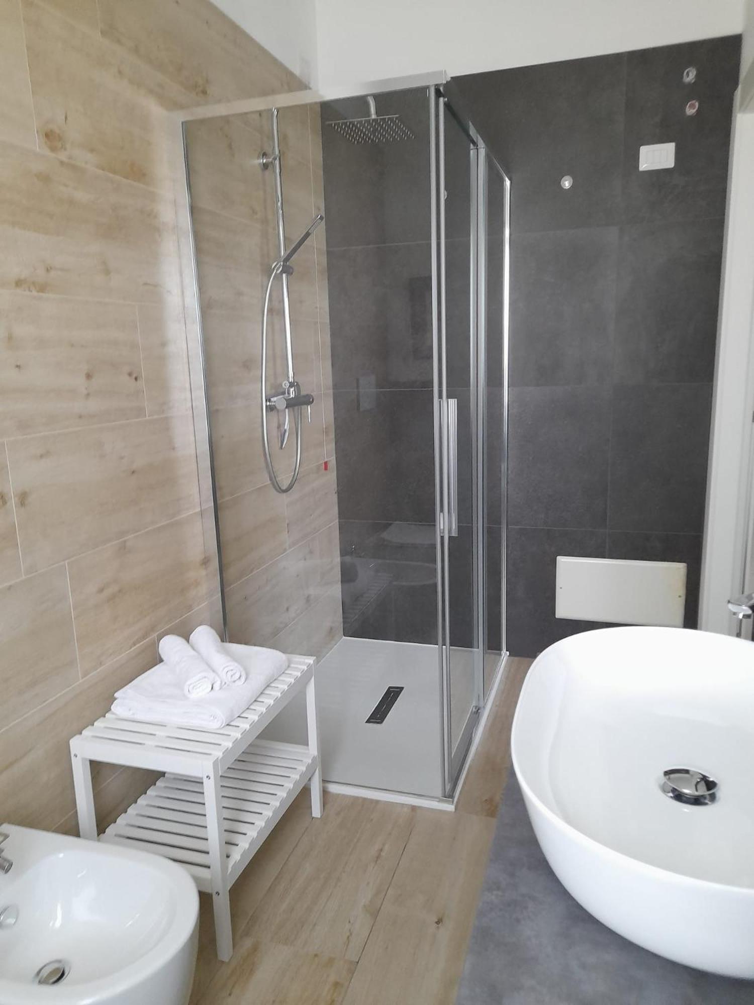 Verona Urban Apartment Bagian luar foto